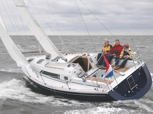Hard-zeilende-zeilboot-Winner1010.